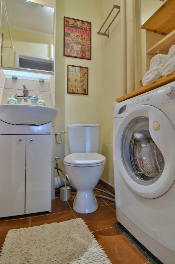Sloneczny Apartament Grzybowska Varşova Dış mekan fotoğraf